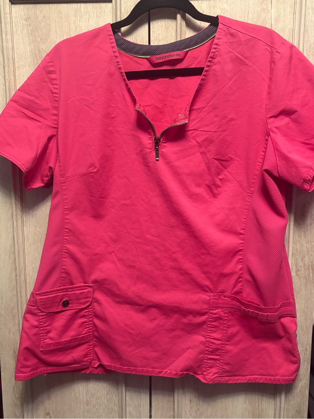 Beyond Scrubs Women's Hot Pink Zip-Front V-Neck Scrub Top